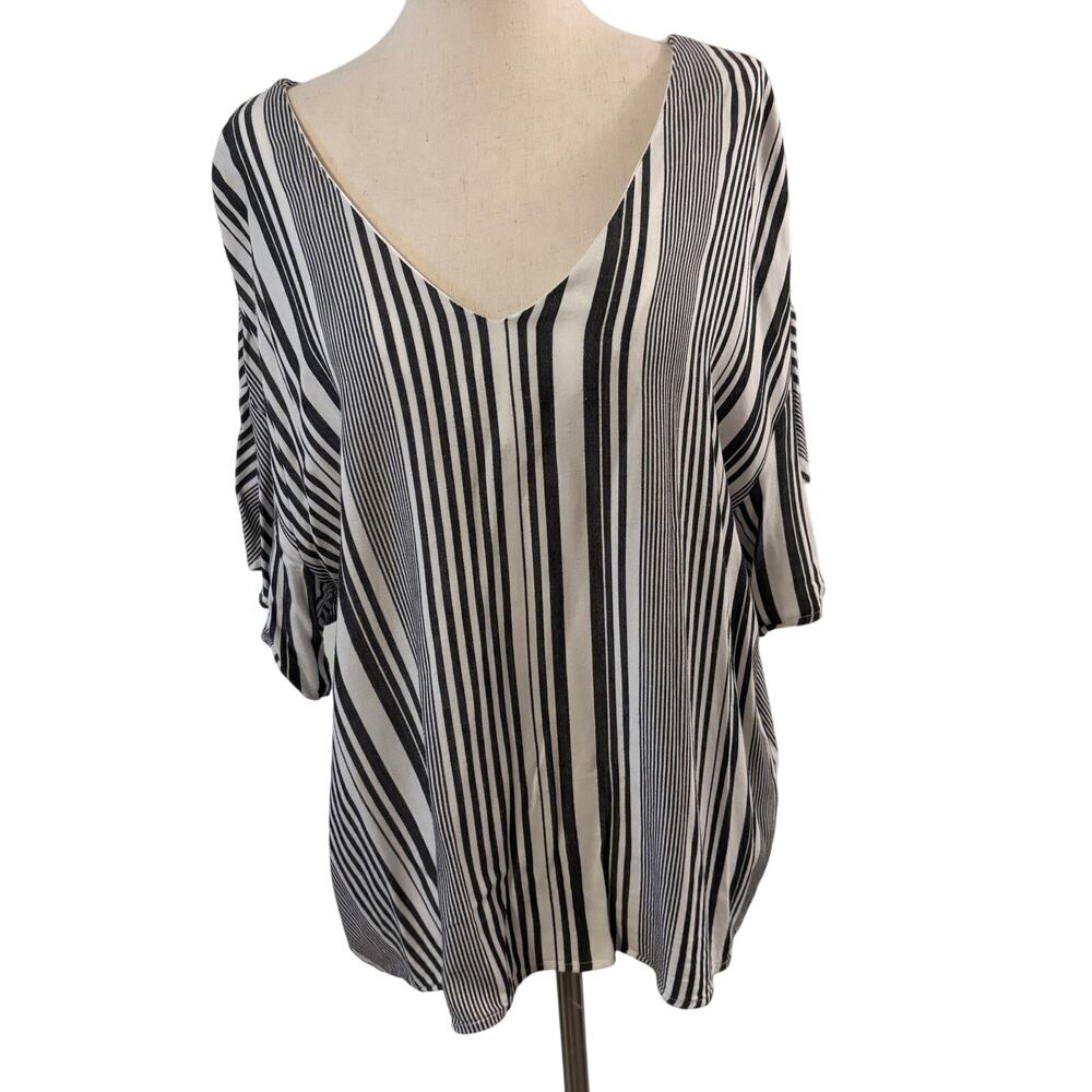 Michael Stars Black White Striped V Neck Top Small